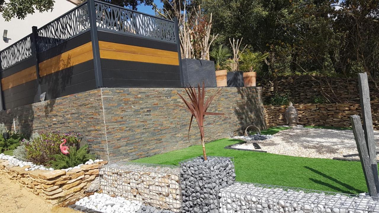gite A L' ÉVIDENCE Mornas Exterior foto